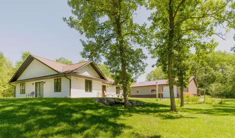 Exterior - 32003 Nuthatch Ave, Aitkin, MN 56431 photo 20 of 25