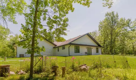 Exterior - 32003 Nuthatch Ave, Aitkin, MN 56431 photo 9 of 25