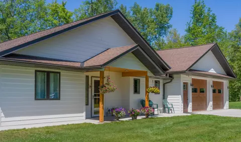 Exterior - 32003 Nuthatch Ave, Aitkin, MN 56431 photo 13 of 25
