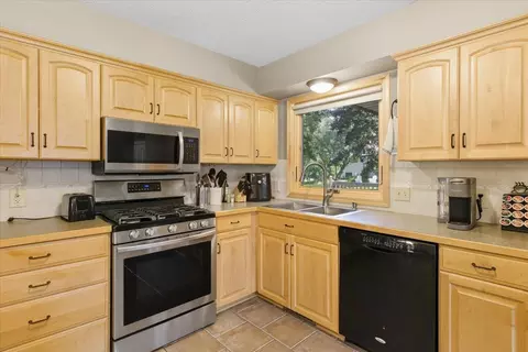 Kitchen - 1810 Brookside Dr, Albert Lea, MN 56007 photo 3 of 3