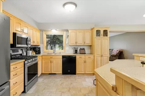 Kitchen - 1810 Brookside Dr, Albert Lea, MN 56007 photo 1 of 3