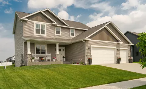 2467 Phoenix Rd SW, Rochester, MN 55902