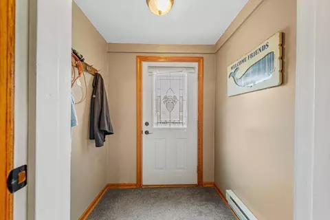 Entry Way - 721 6th St, Nicollet, MN 56074 photo 1 of 4