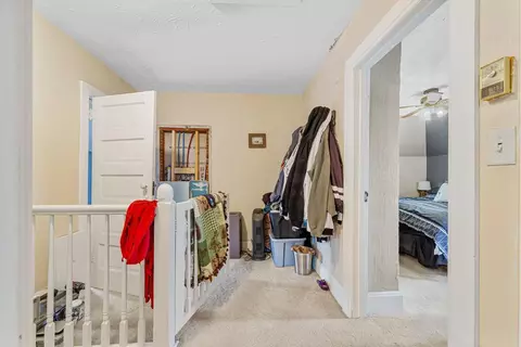 Entry Way - 721 6th St, Nicollet, MN 56074 photo 4 of 4