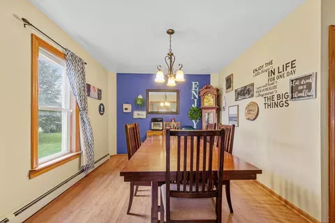 Dining - 721 6th St, Nicollet, MN 56074 photo 1 of 3