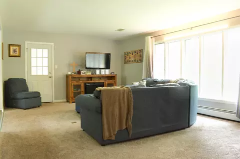 Living - 2513 13th Ave SE, Saint Cloud, MN 56304 photo 2 of 2