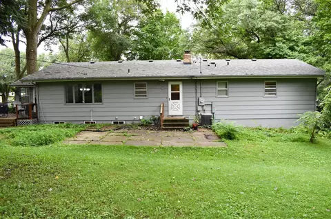 Exterior - 2513 13th Ave SE, Saint Cloud, MN 56304 photo 6 of 10