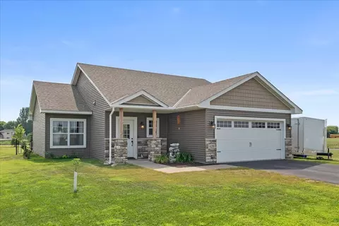 420 Staples Rd, Osceola, WI 54020