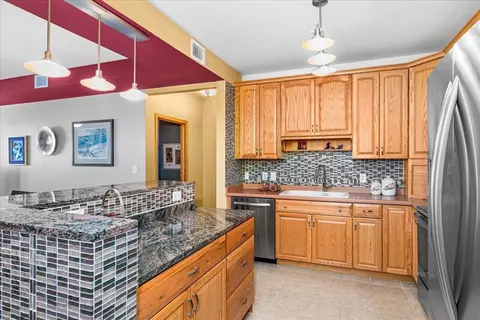 1126 Mesaba Ave #112, Duluth, MN 55811 photo 33