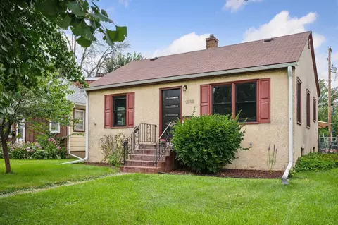 1539 Dale St N, Saint Paul, MN 55117