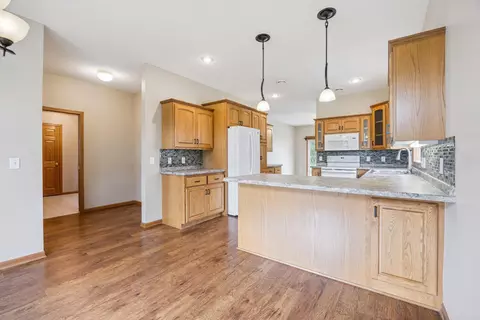 4107 Dublin Dr, Saint Cloud, MN 56301 photo 4