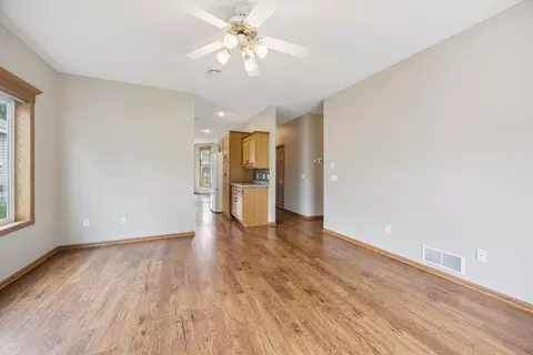 4107 Dublin Dr, Saint Cloud, MN 56301 photo 7