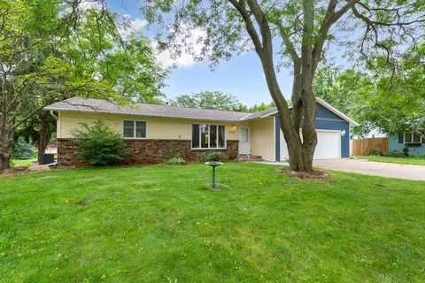 1710 Harrison Ct, Northfield, MN 55057