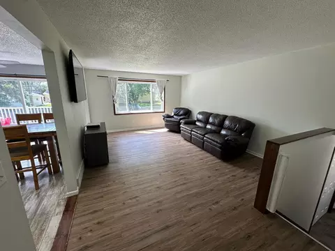 Living - 700 17th St SE, Willmar, MN 56201 photo 2 of 3