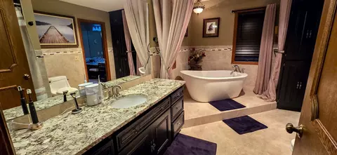 Bath - 1935 17th St S, Saint Cloud, MN 56301 photo 1 of 5