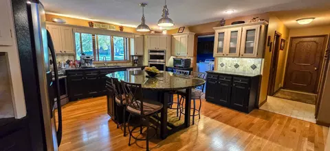 Kitchen - 1935 17th St S, Saint Cloud, MN 56301 photo 3 of 4