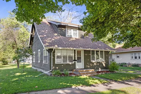 570 Monroe St SE, Hutchinson, MN 55350