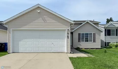 6163 23rd St S, Fargo, ND 58104