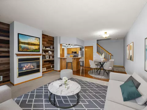 10942 Highland Rd #22, Bloomington, MN 55438