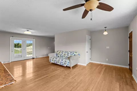 Living - 7723 115th St E, Northfield, MN 55057 photo 4 of 11