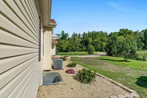 Exterior - 7723 115th St E, Northfield, MN 55057 photo 8 of 20