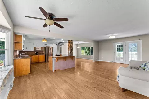 Living - 7723 115th St E, Northfield, MN 55057 photo 3 of 11