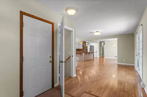 Entry Way - 7723 115th St E, Northfield, MN 55057 photo 5 of 8