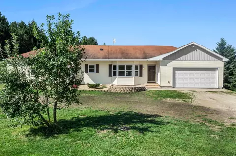 Exterior - 7723 115th St E, Northfield, MN 55057 photo 2 of 20
