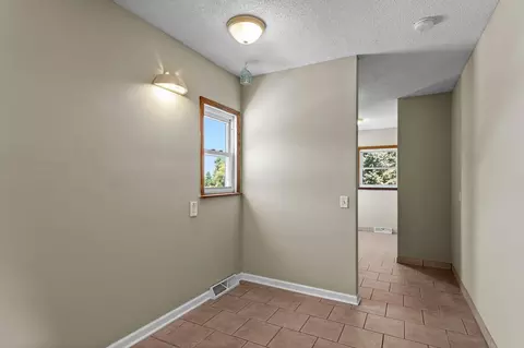 Entry Way - 7723 115th St E, Northfield, MN 55057 photo 6 of 8