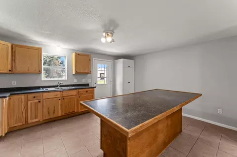 Kitchen - 7723 115th St E, Northfield, MN 55057 photo 8 of 10