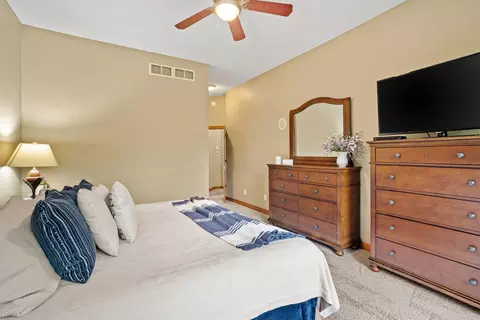 Bedroom - 13644 Crompton Ave, Rosemount, MN 55068 photo 2 of 6