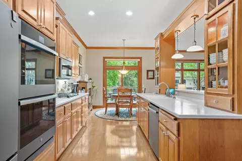 Kitchen - 13644 Crompton Ave, Rosemount, MN 55068 photo 2 of 3