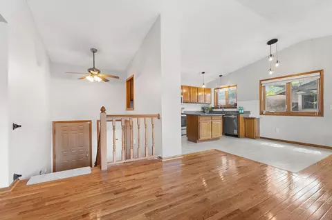 Entry Way - 4287 Fox Ridge Rd, Eagan, MN 55122 photo 2 of 2