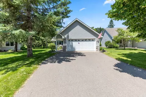 2510 Woodridge Ln, Brainerd, MN 56401