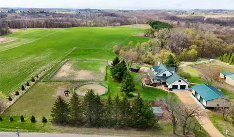 w8135 830th Avenue, River Falls, WI 54022