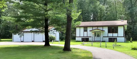 16390 Chestnut Cir, Brainerd, MN 56401