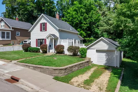 1062 Putnam Ave, Red Wing, MN 55066