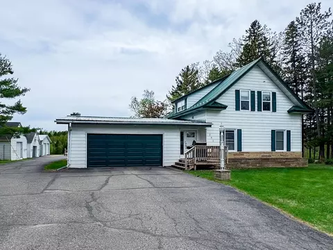 201 Golf Course Ln, Bigfork, MN 56628