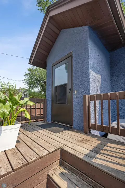 Exterior - 1003 14 St S, Fargo, ND 58103 photo 2 of 6