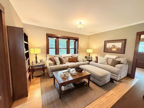 216 S 9th St, Montevideo, MN 56265