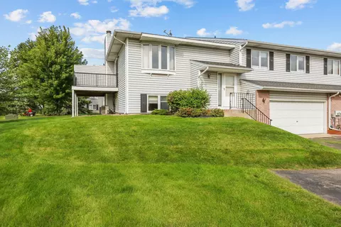 5332 Upper 147th St W, Apple Valley, MN 55124