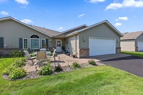 1320 Scout Dr, Sartell, MN 56377