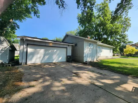 926 6th St SW, Willmar, MN 56201 photo 26