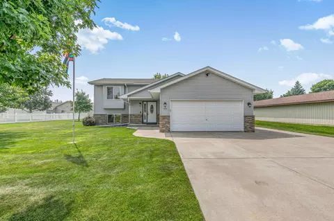 1104 E Able St, Saint Joseph, MN 56374