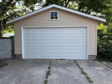 Exterior - 520 12th St SW, Willmar, MN 56201 photo 1 of 1