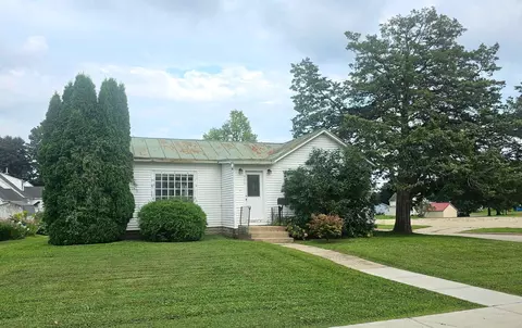 406 N Kingston St, Caledonia, MN 55921