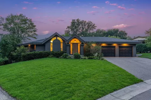 15446 Village Woods Dr, Eden Prairie, MN 55347