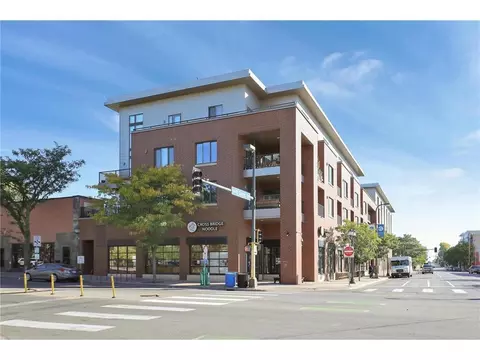 10 E 26th St #202, Minneapolis, MN 55404