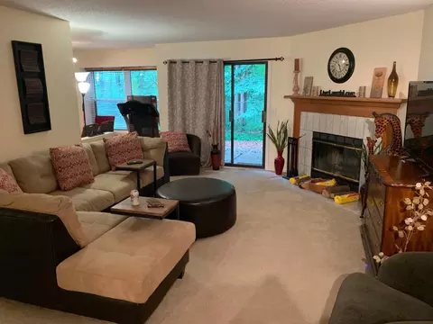 15545 26th Ave N #A, Plymouth, MN 55447