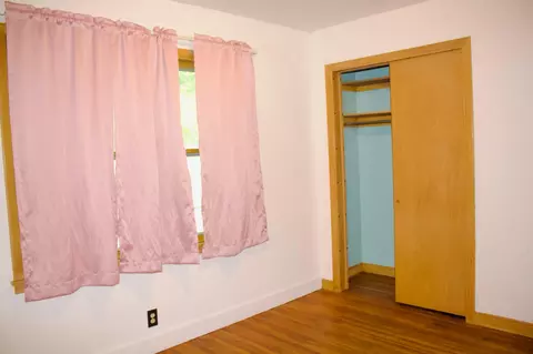 Bedroom - 408 Mary Ave, Willmar, MN 56201 photo 2 of 3